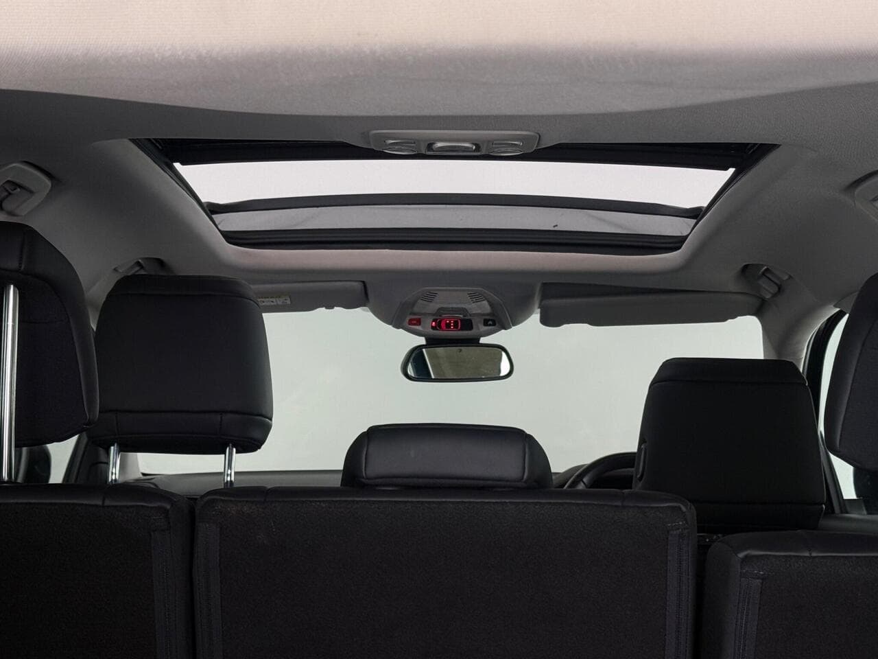 Citroen C5 Aircross thumbnail Seats Rear