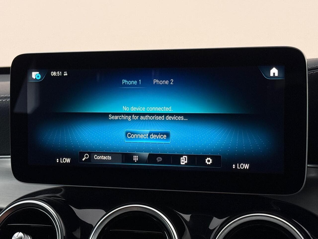 Mercedes-Benz GLC thumbnail Infotainment System