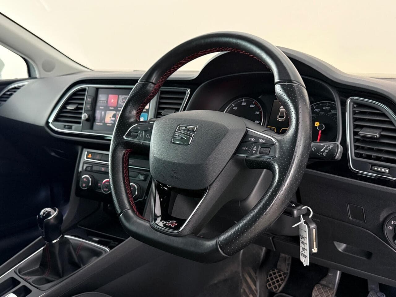 SEAT Leon thumbnail Interior Front