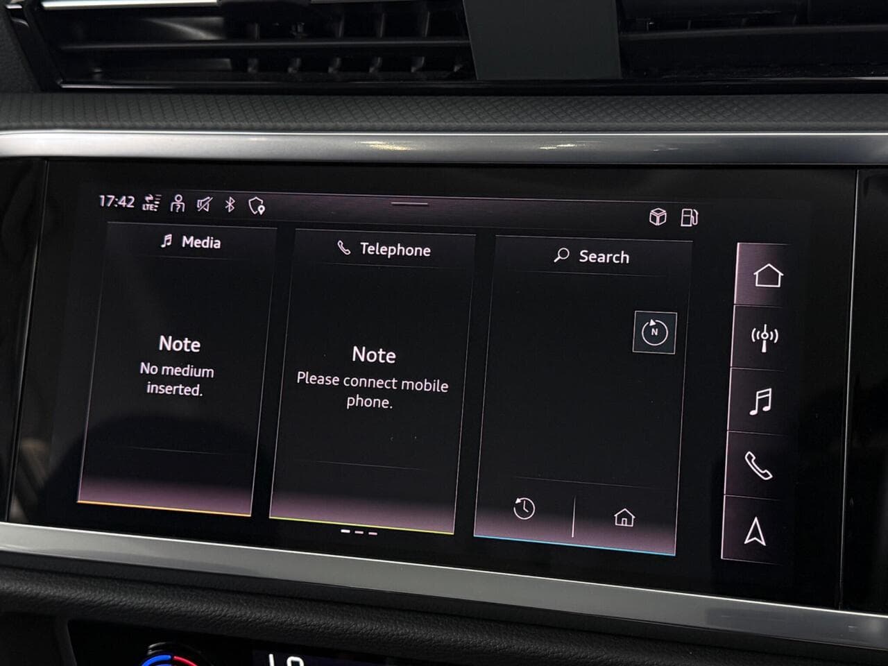 Audi Q3 thumbnail Infotainment System