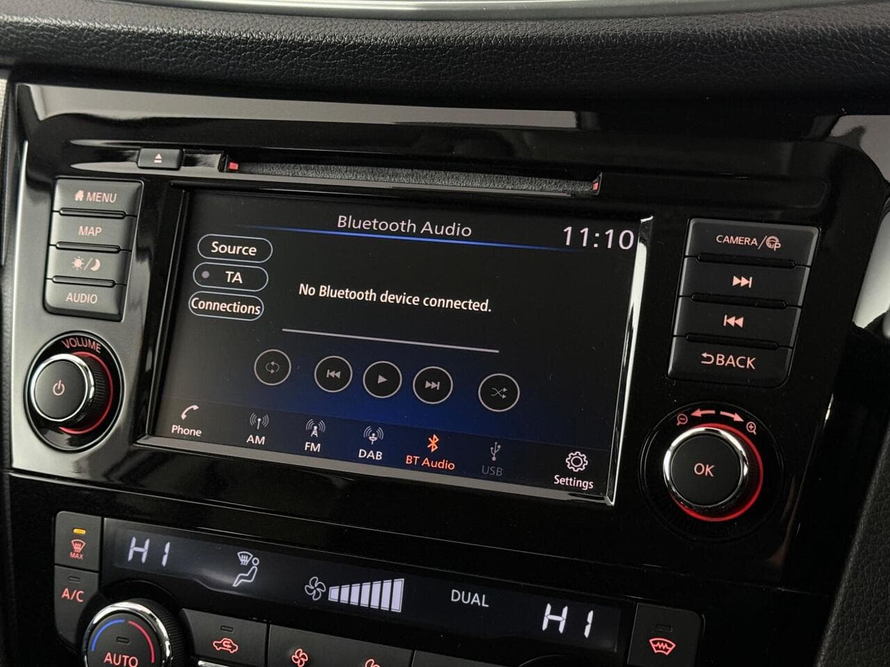 Nissan Qashqai thumbnail Infotainment System