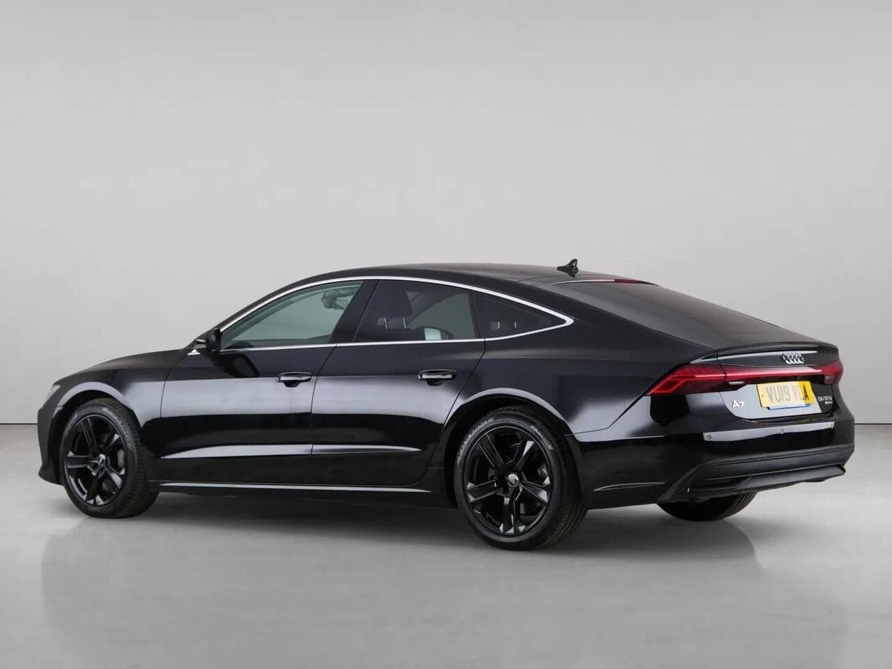 Audi A7 thumbnail Rear Left