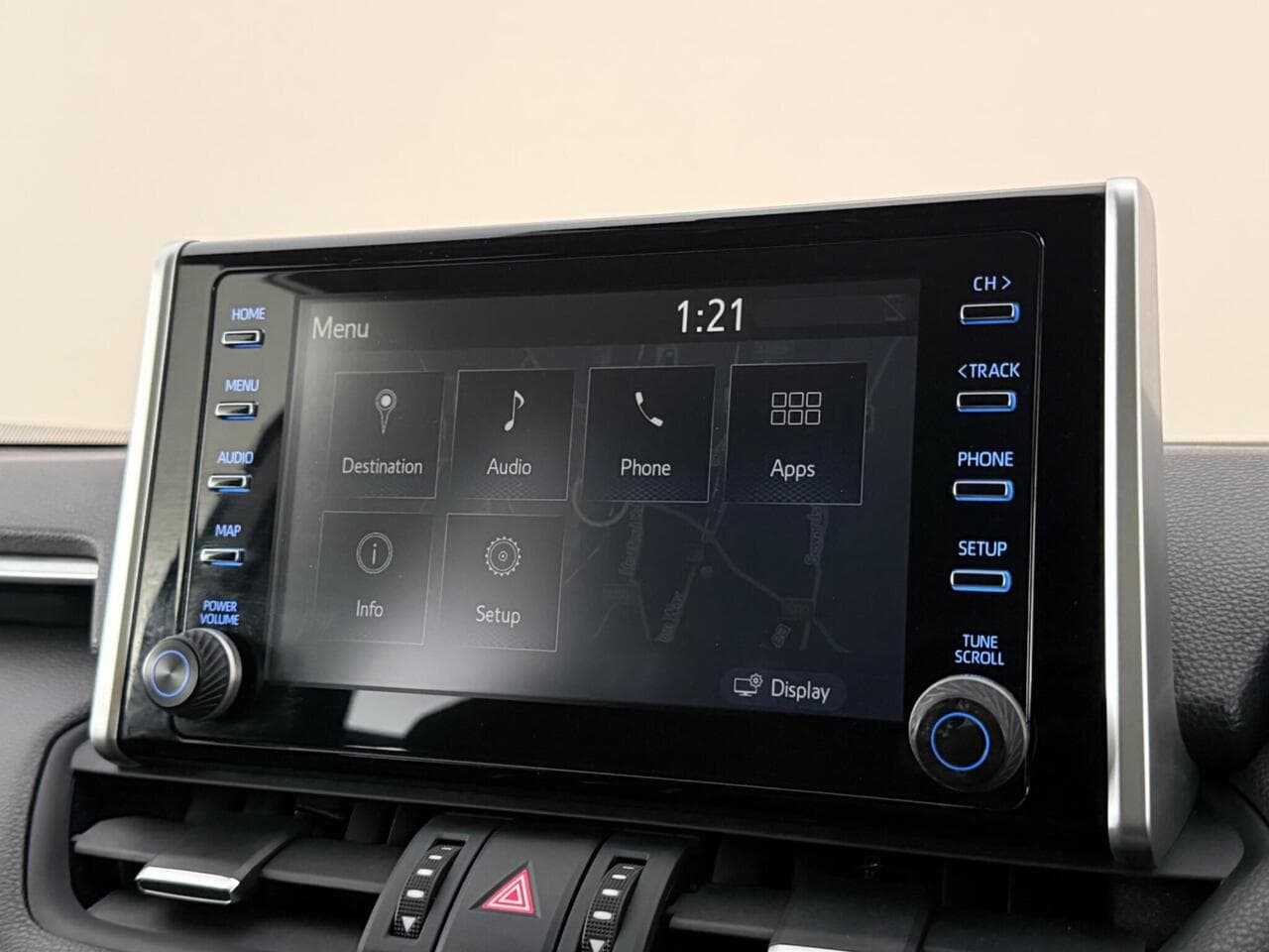 Toyota RAV4 thumbnail Infotainment System