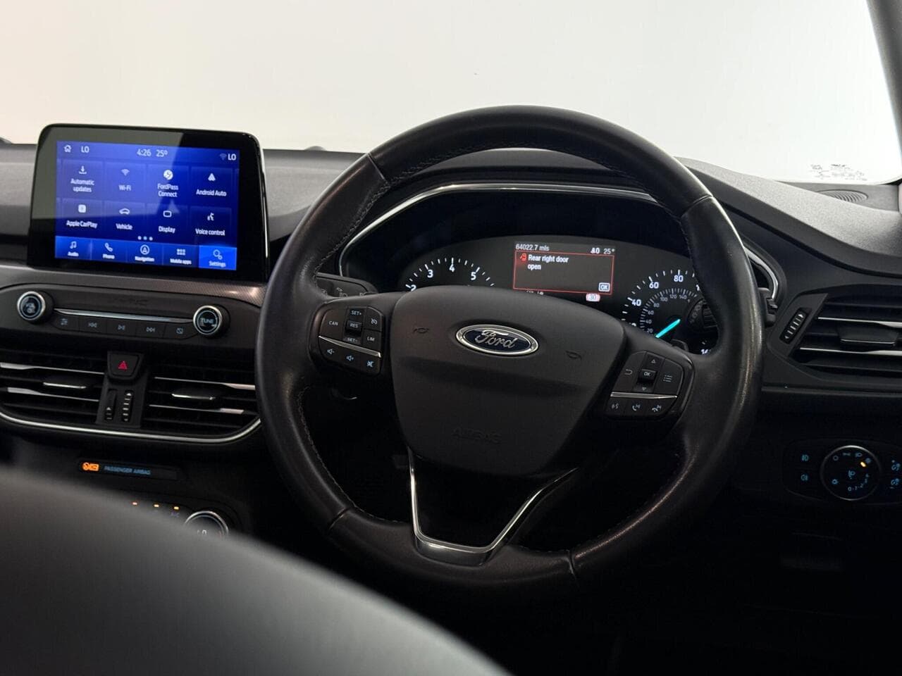 Ford Focus thumbnail Steering Wheel