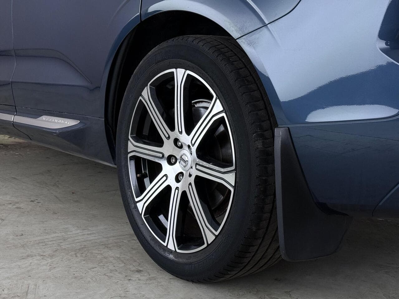 Volvo XC60 thumbnail Wheel