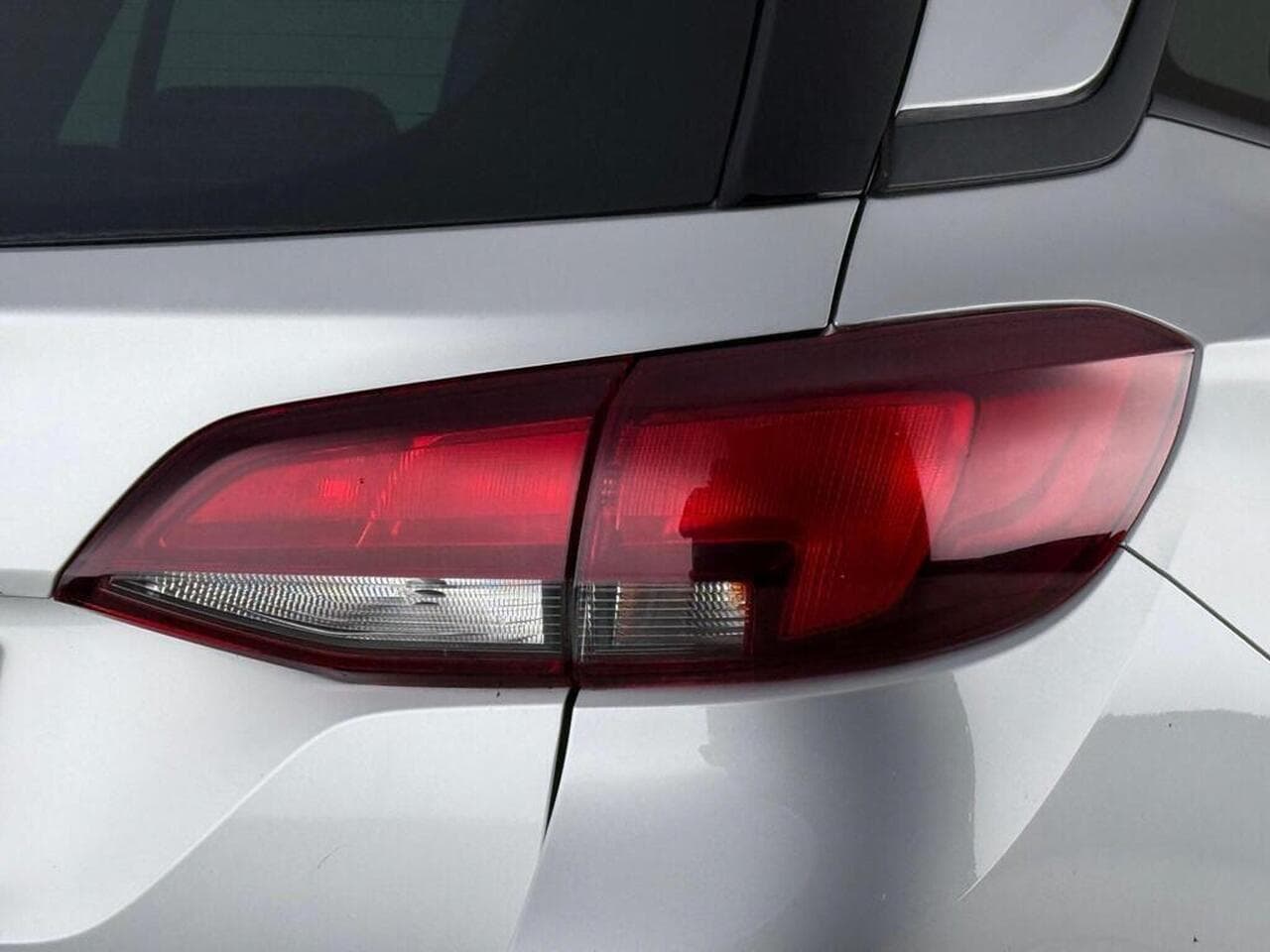 Vauxhall Astra thumbnail Lights Rear