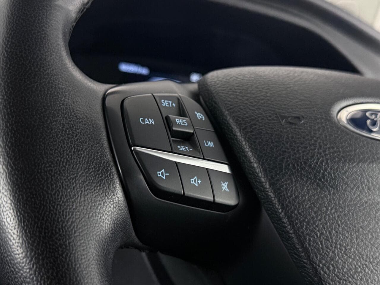 Ford Transit Custom thumbnail Misc Controls