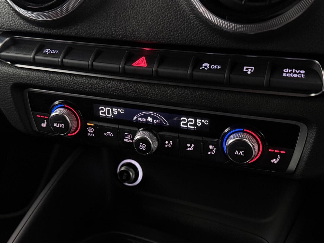 Audi A3 thumbnail Misc Controls
