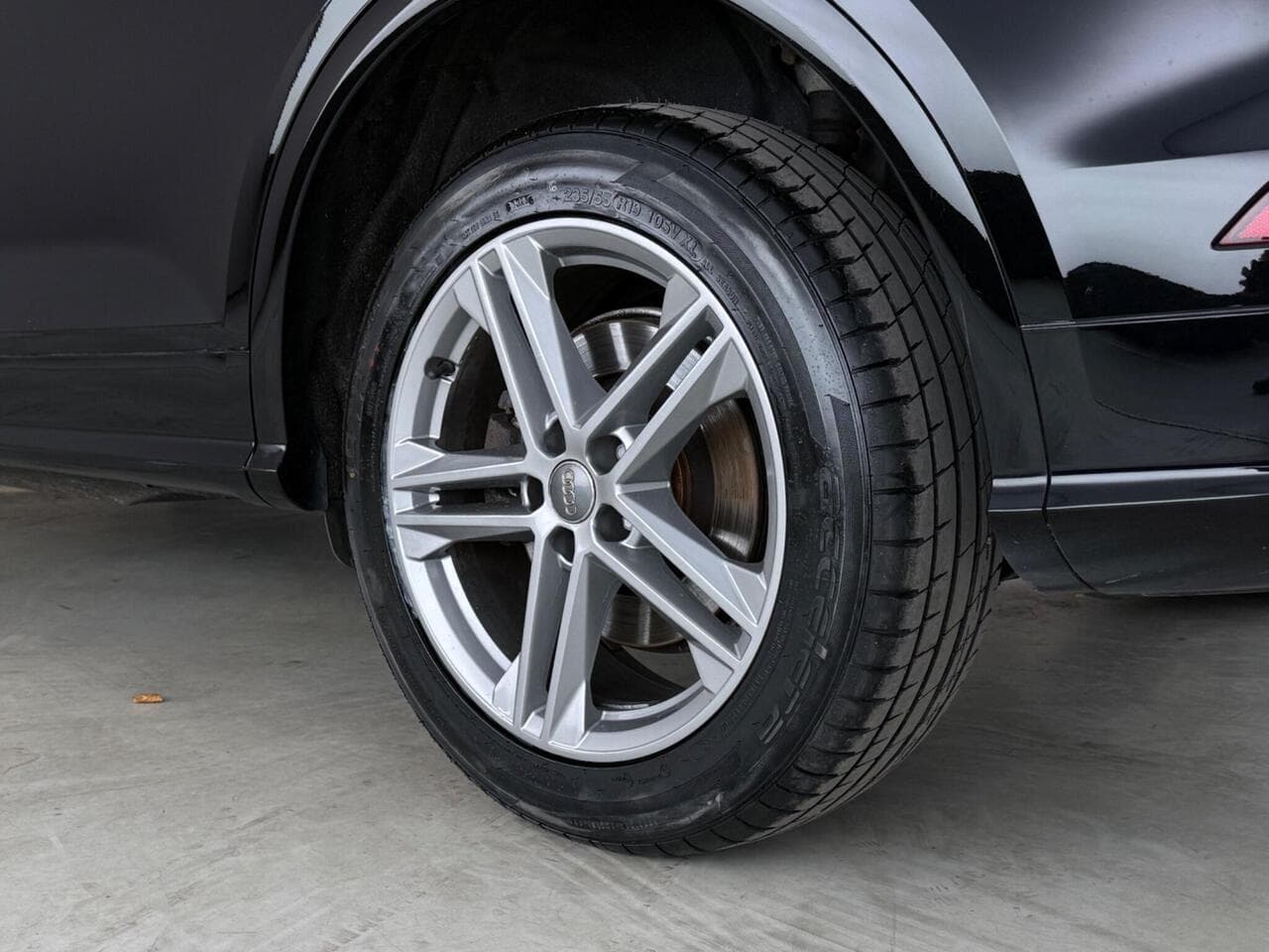 Audi Q5 thumbnail Wheel