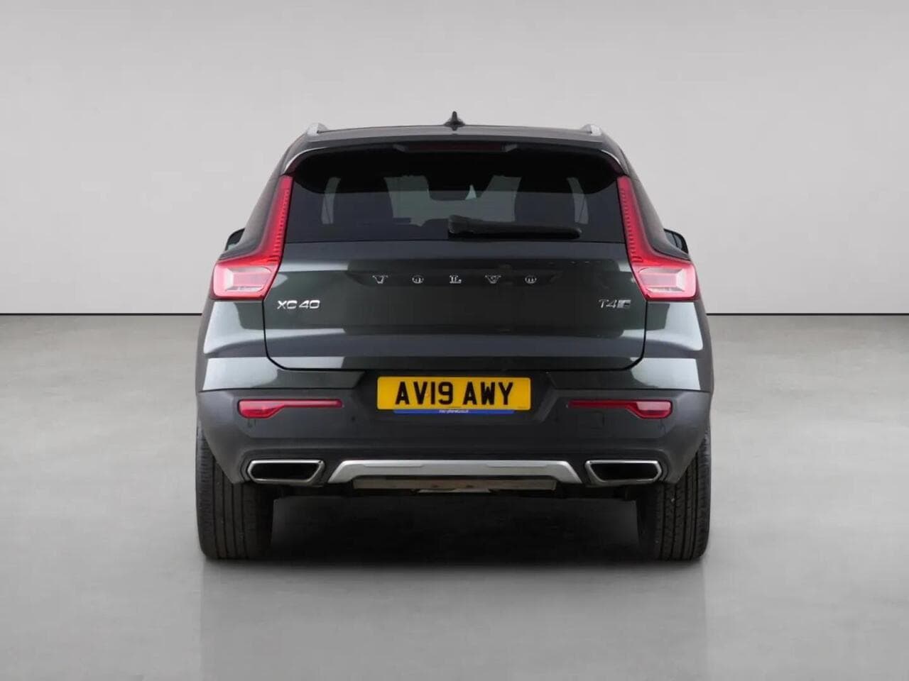 Volvo XC40 thumbnail Rear
