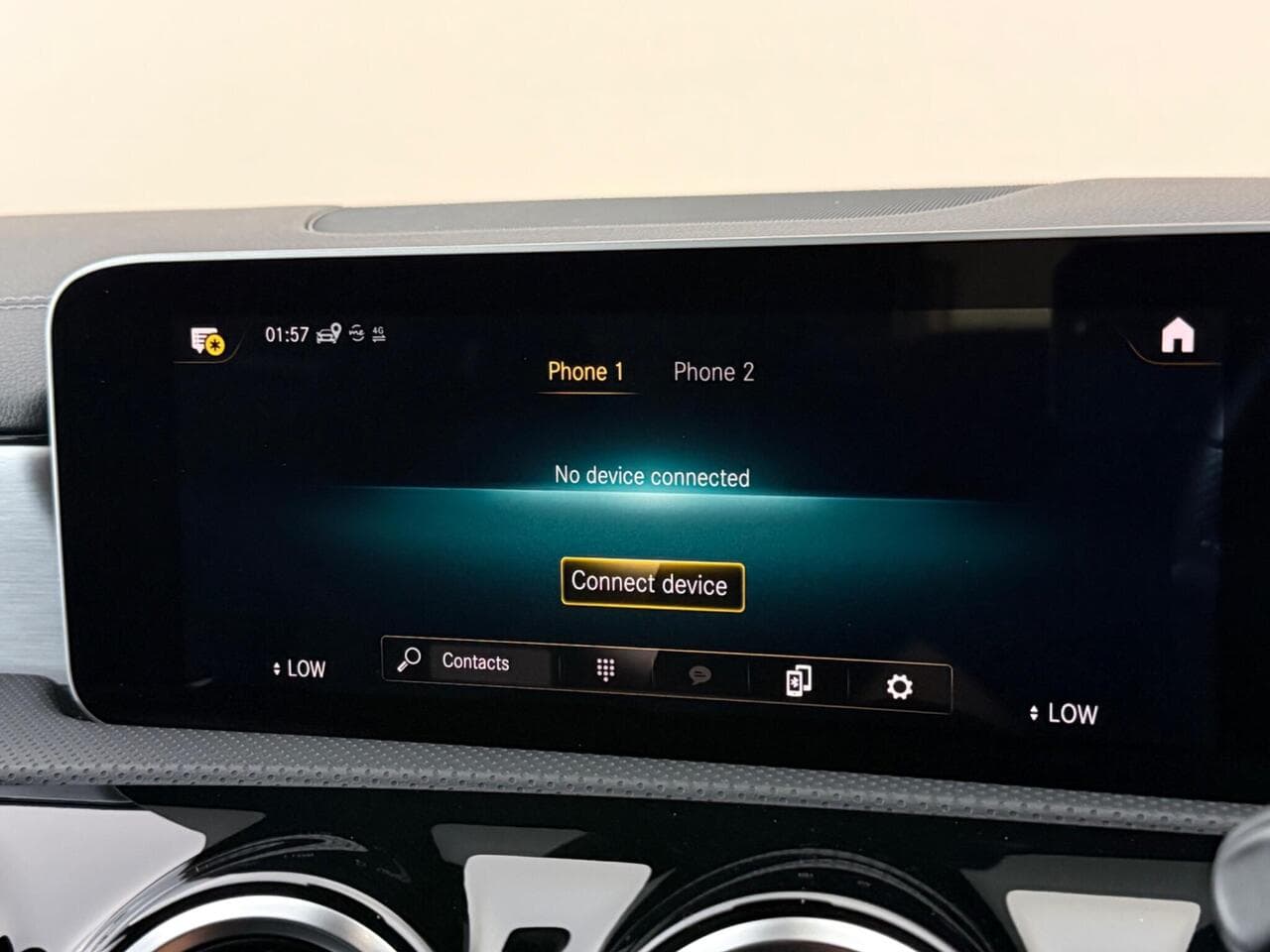 Mercedes-Benz CLA thumbnail Infotainment System
