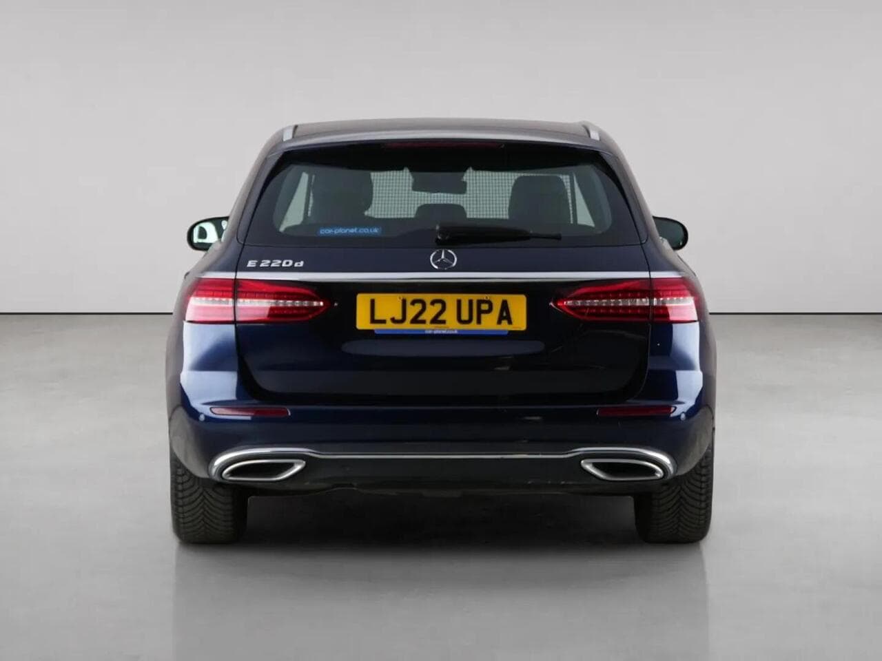 Mercedes-Benz E Class thumbnail Rear