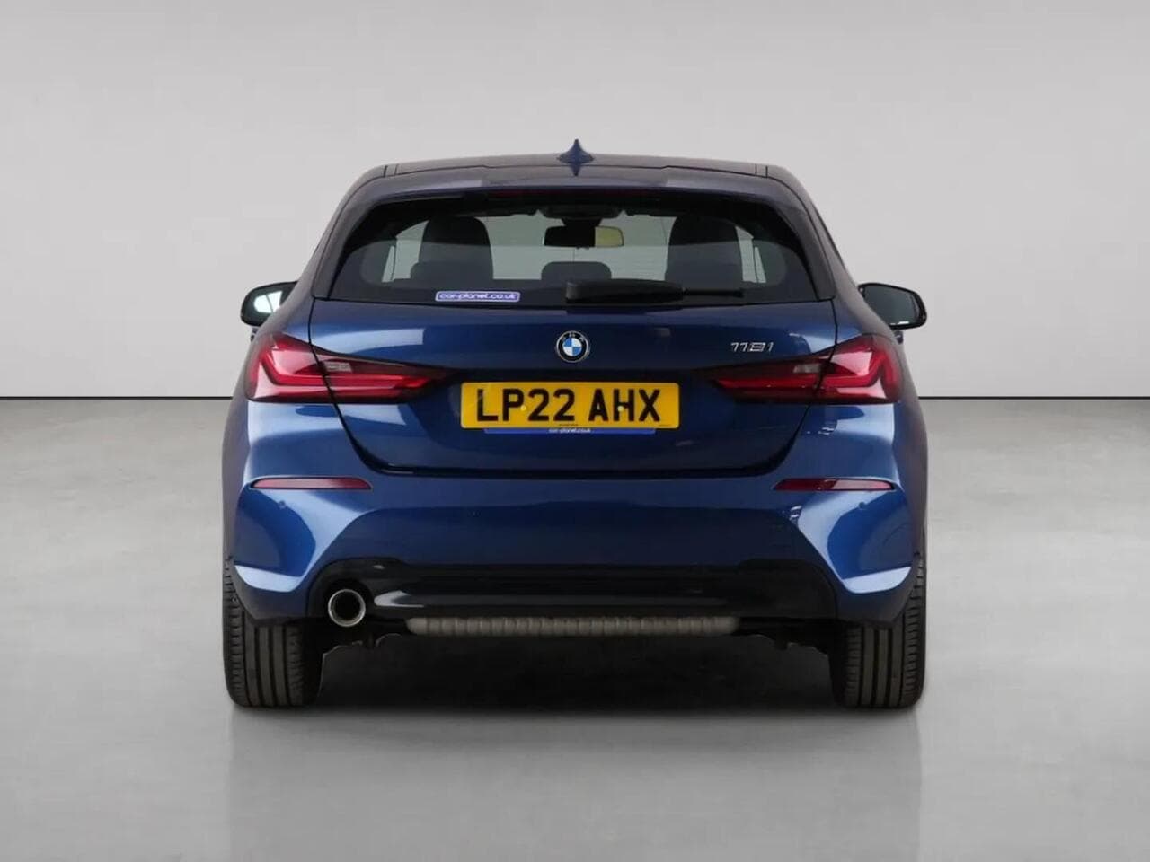 BMW 1 Series thumbnail Rear