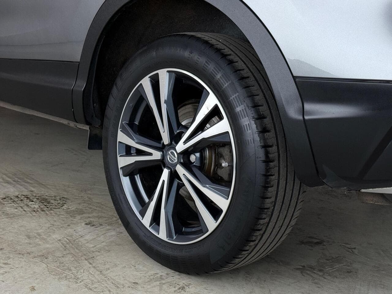 Nissan Qashqai thumbnail Wheel