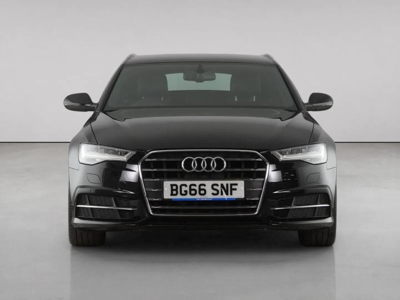 Audi A6 Avant thumbnail Front