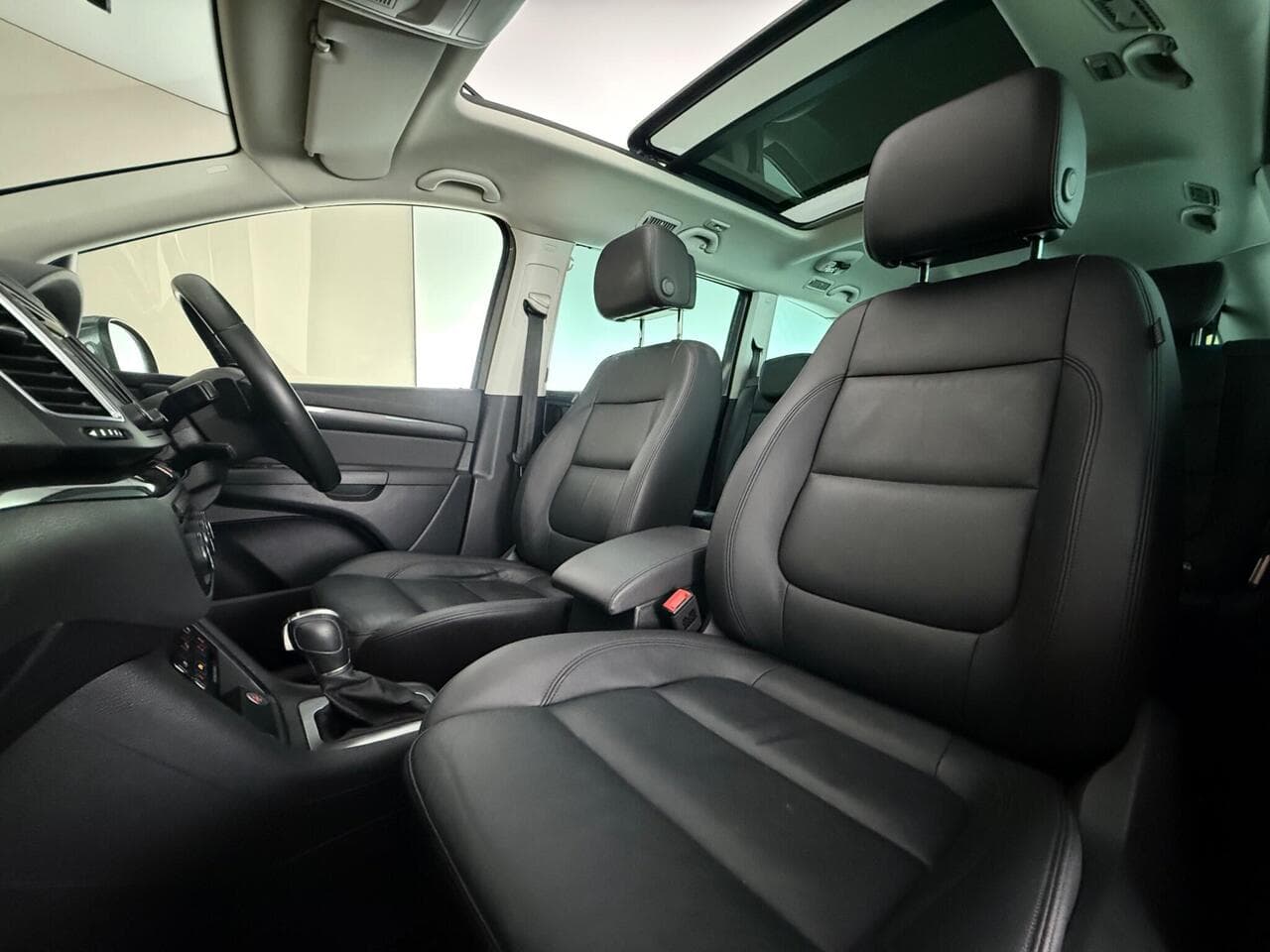 SEAT Alhambra thumbnail Seat Front Passenger