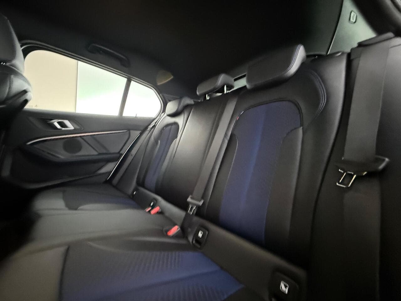 BMW 1 Series thumbnail Seats Rear