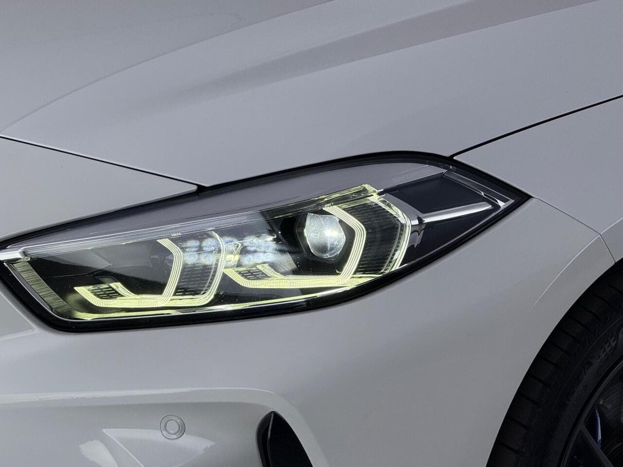 BMW 1 Series thumbnail Lights Front