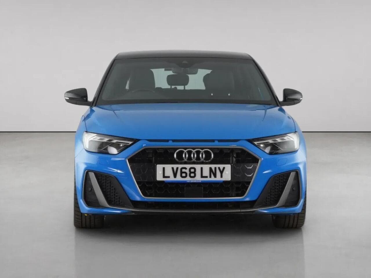 Audi A1 thumbnail Front