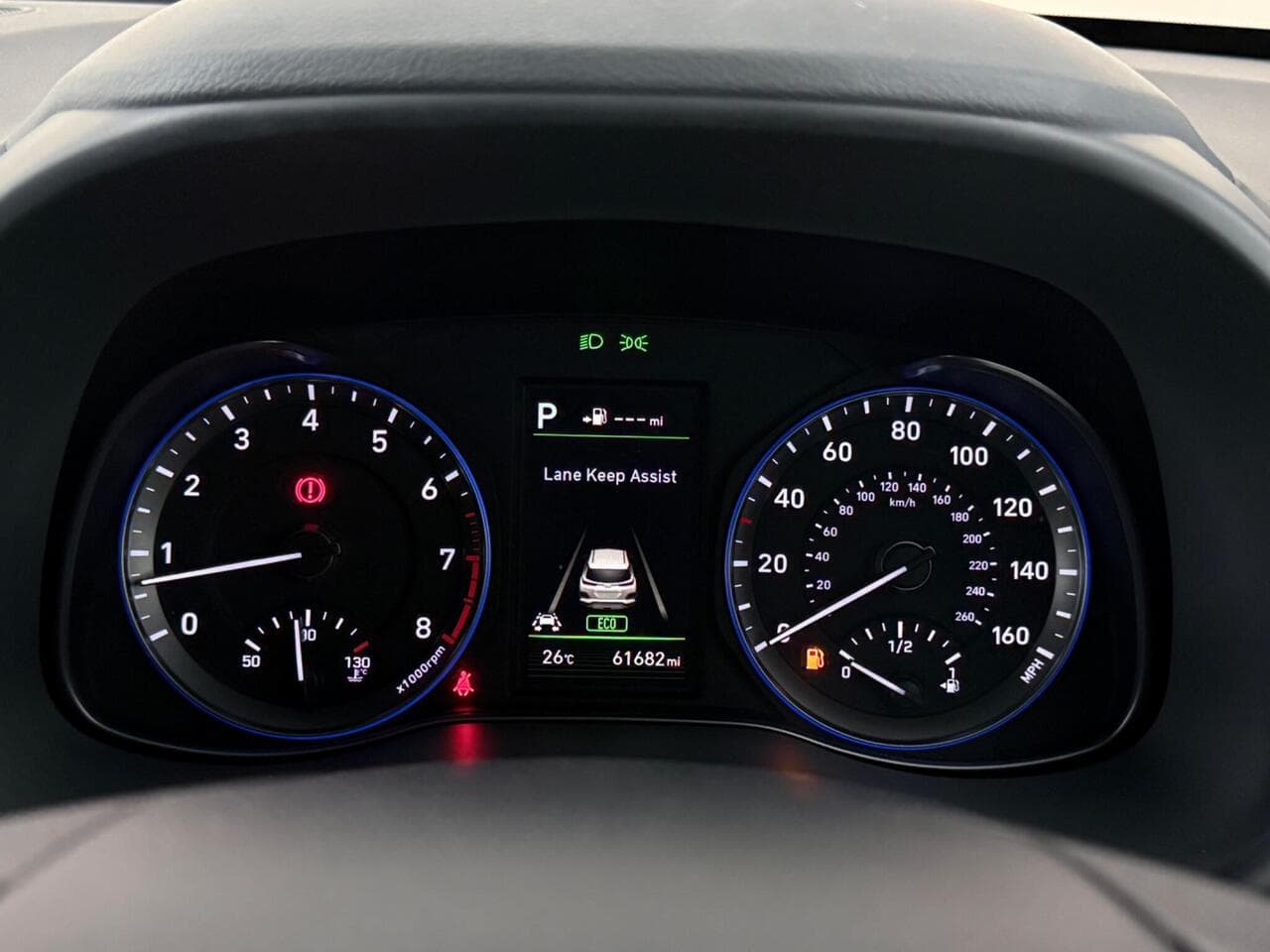 Hyundai KONA thumbnail Driver Instruments