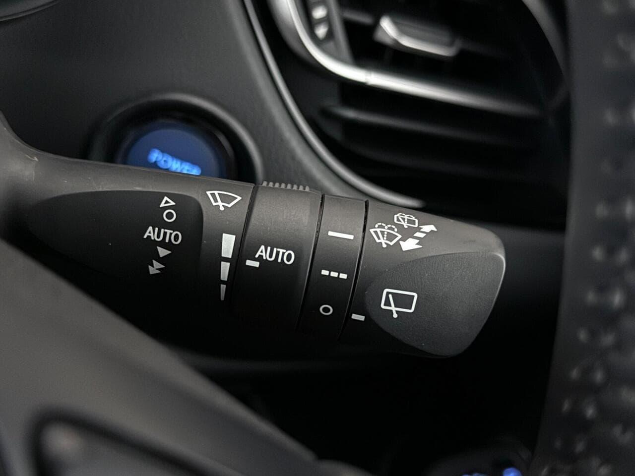 Toyota C-HR thumbnail Misc Controls
