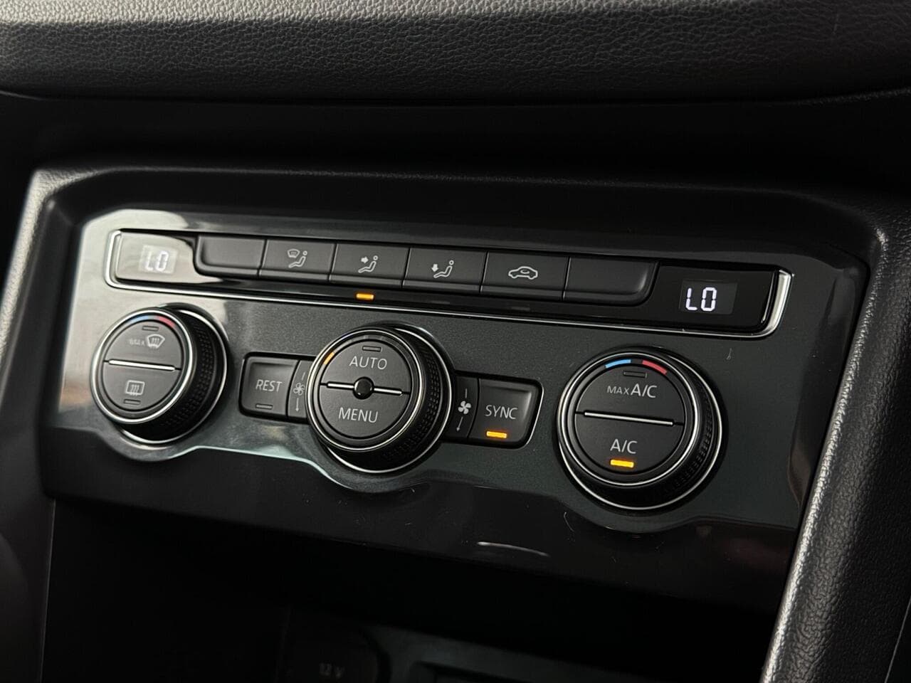 Volkswagen Tiguan thumbnail Misc Controls