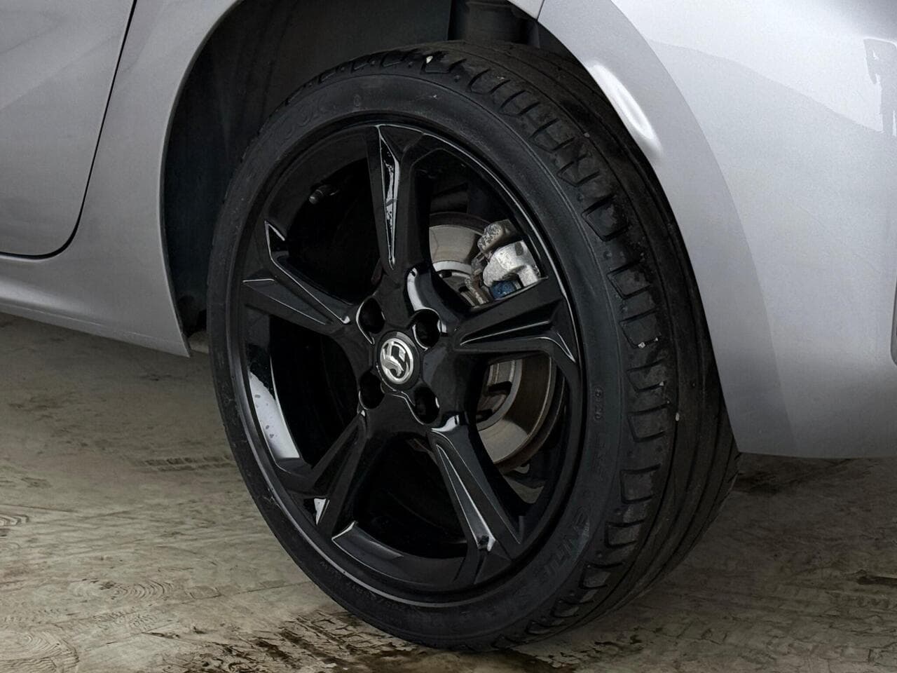 Vauxhall Corsa thumbnail Wheel