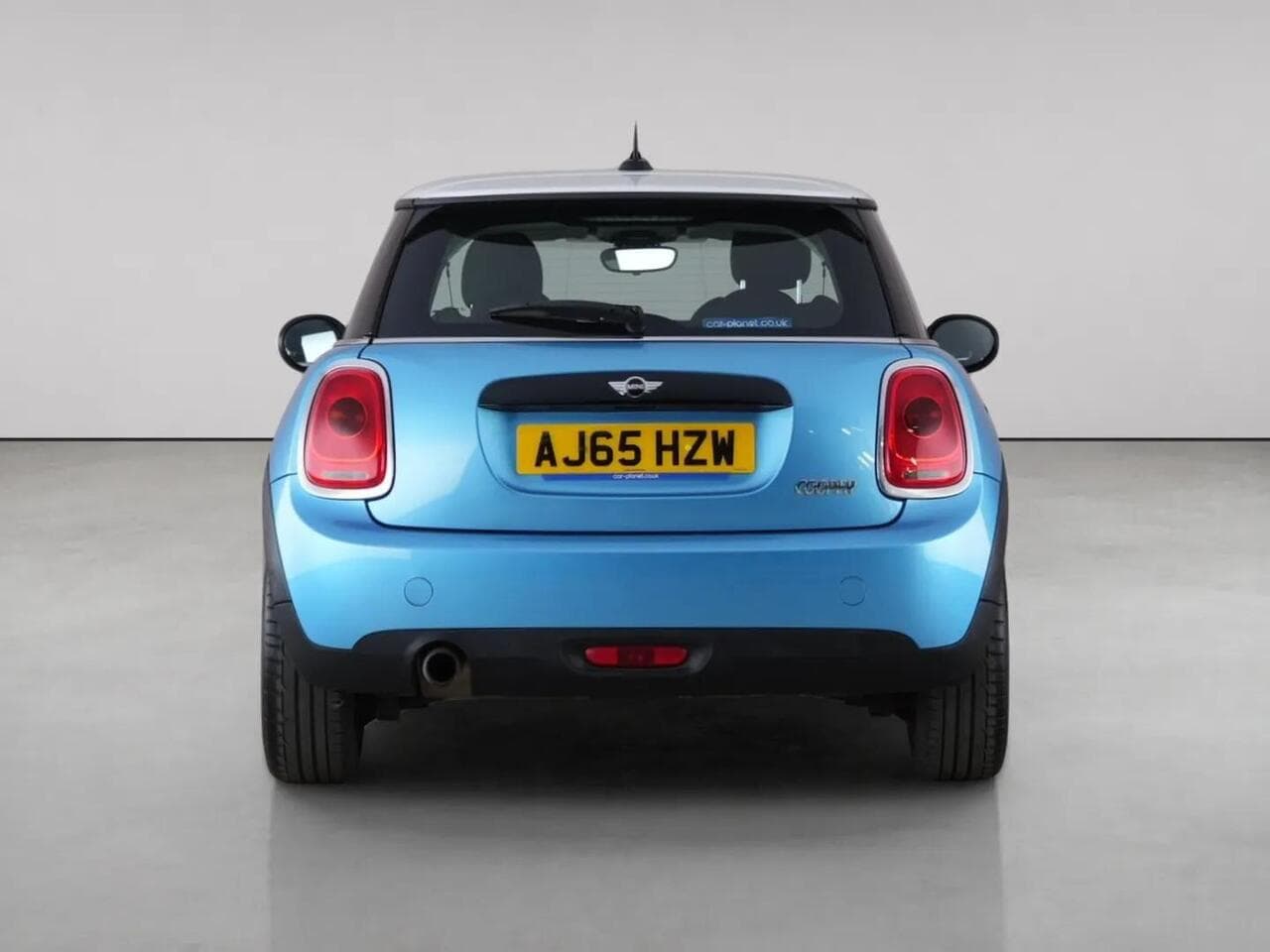 MINI Hatch thumbnail Rear