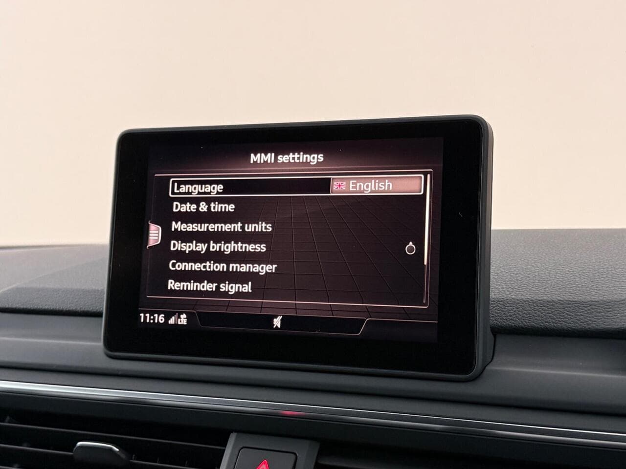 Audi A5 thumbnail Infotainment System