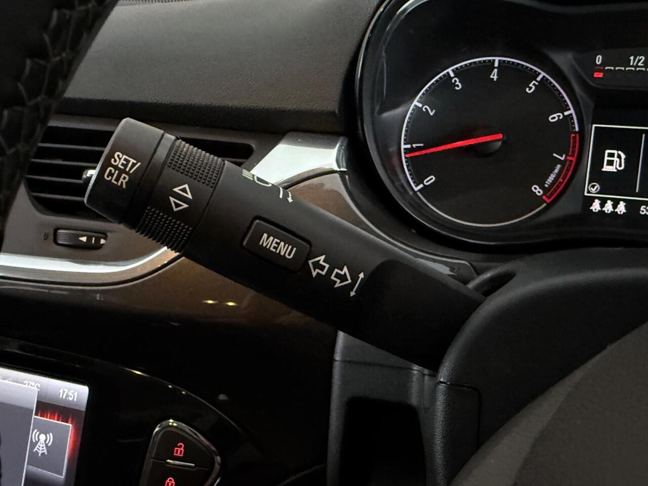 Vauxhall Corsa thumbnail Misc Controls