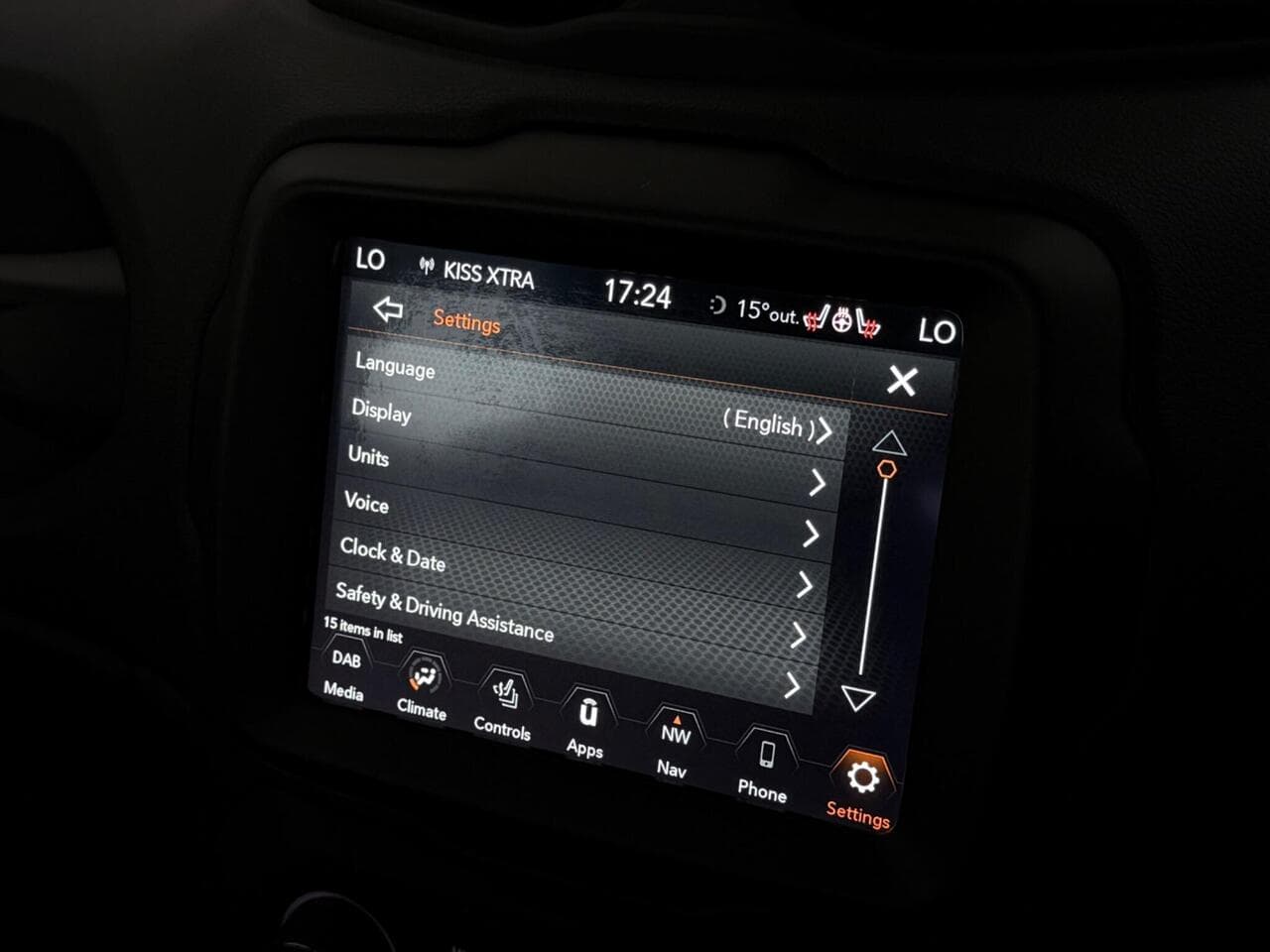 Jeep Renegade thumbnail Infotainment System