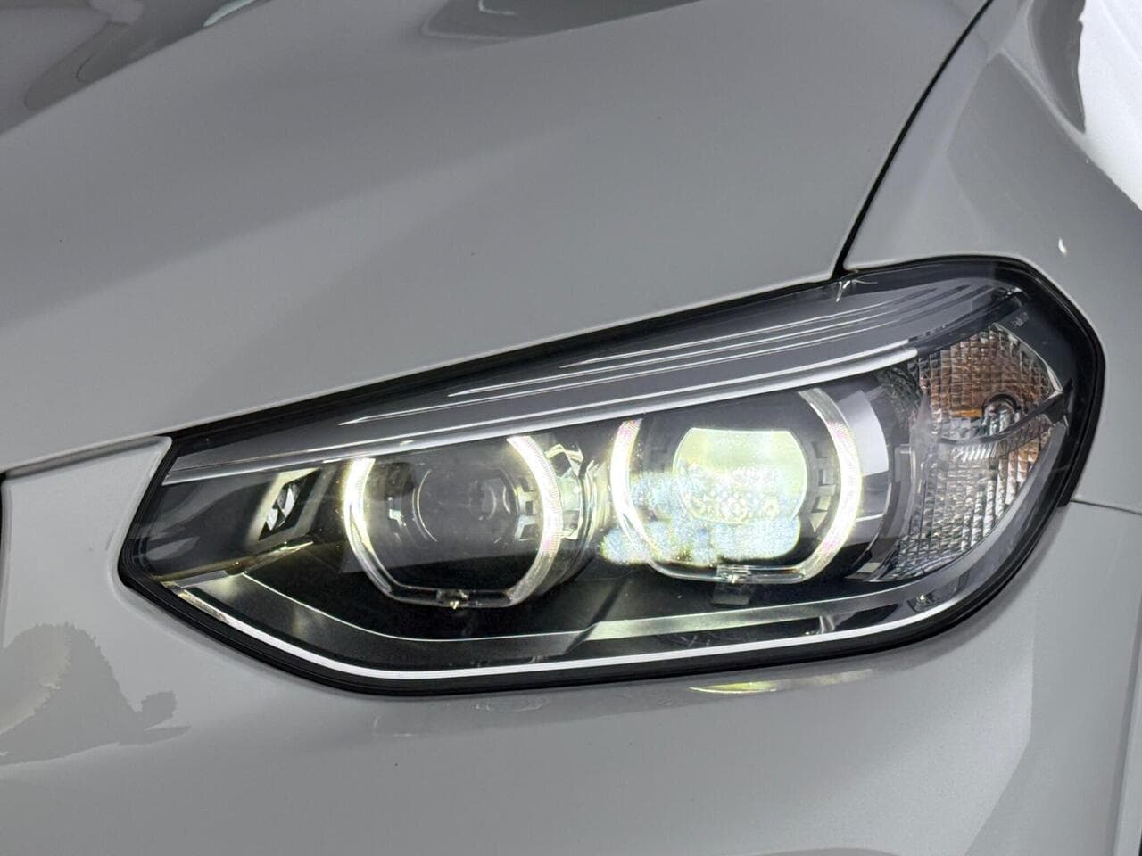 BMW X3 thumbnail Lights Front
