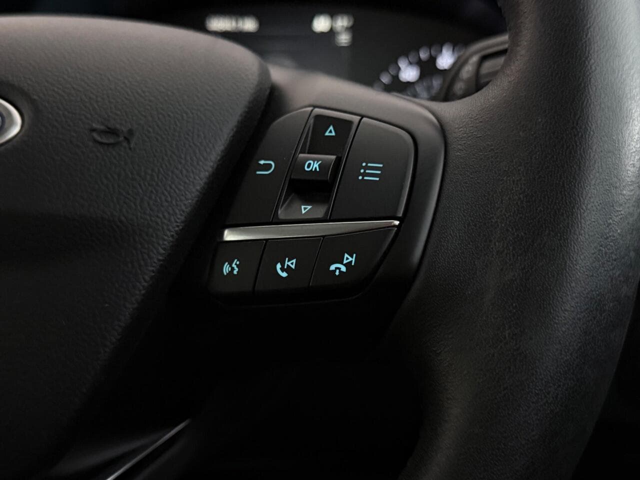 Ford Focus thumbnail Misc Controls