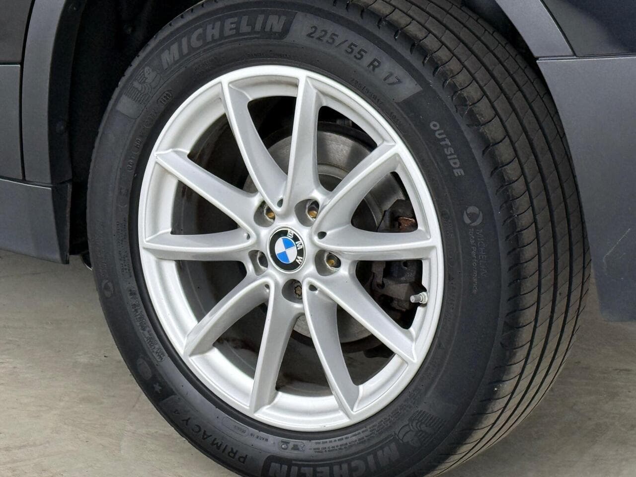 BMW X2 thumbnail Wheel