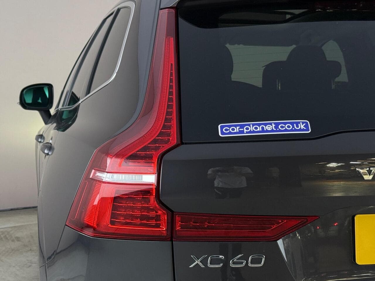Volvo XC60 thumbnail Rear