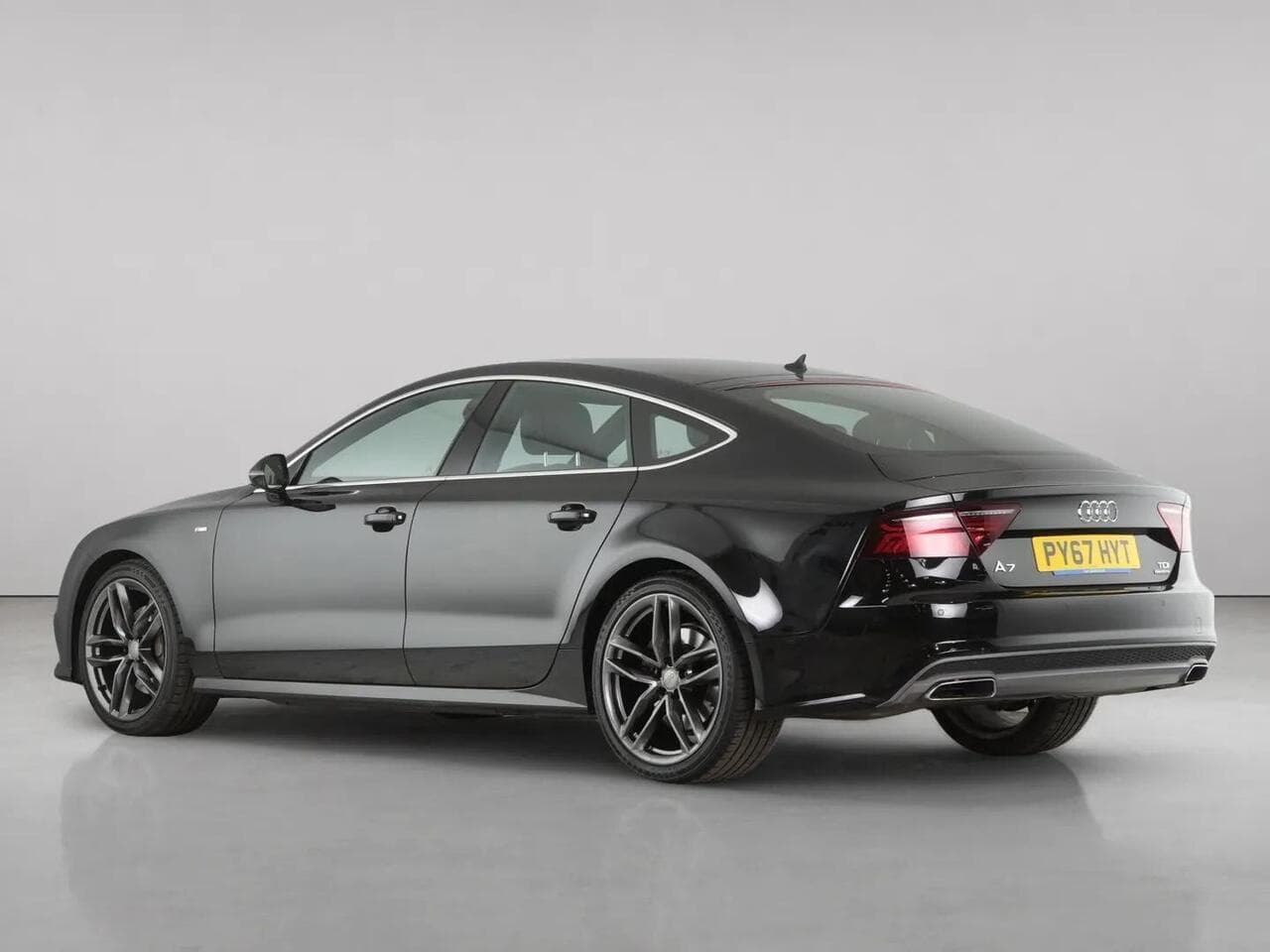 Audi A7 thumbnail Rear Left