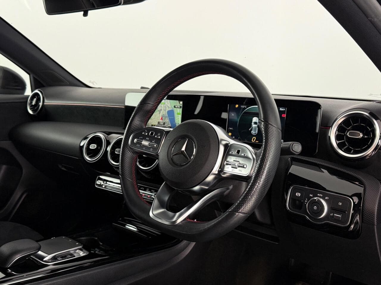 Mercedes-Benz A Class thumbnail Interior Front