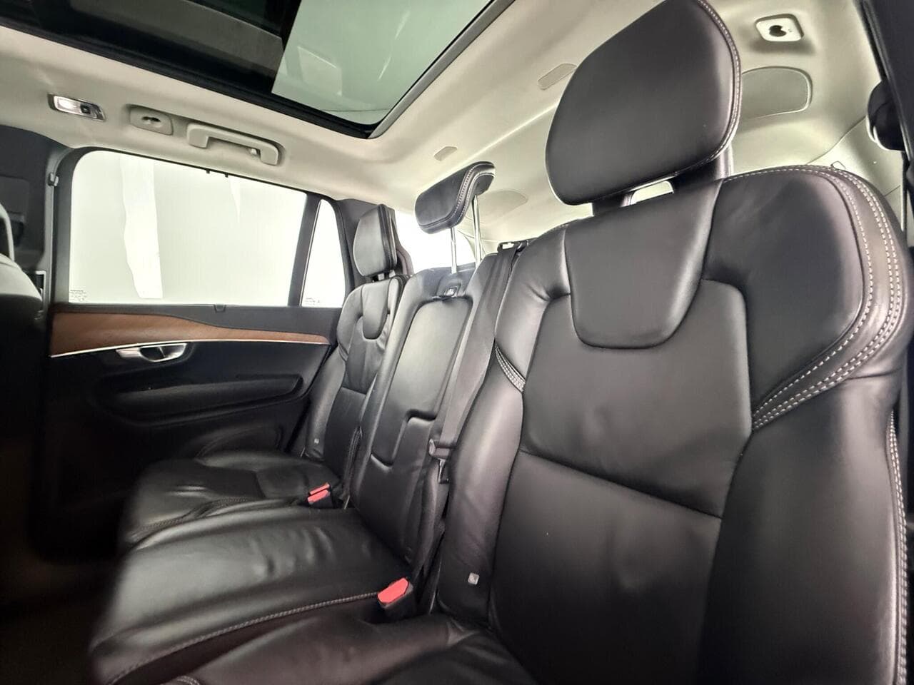 Volvo XC90 thumbnail Seats Rear