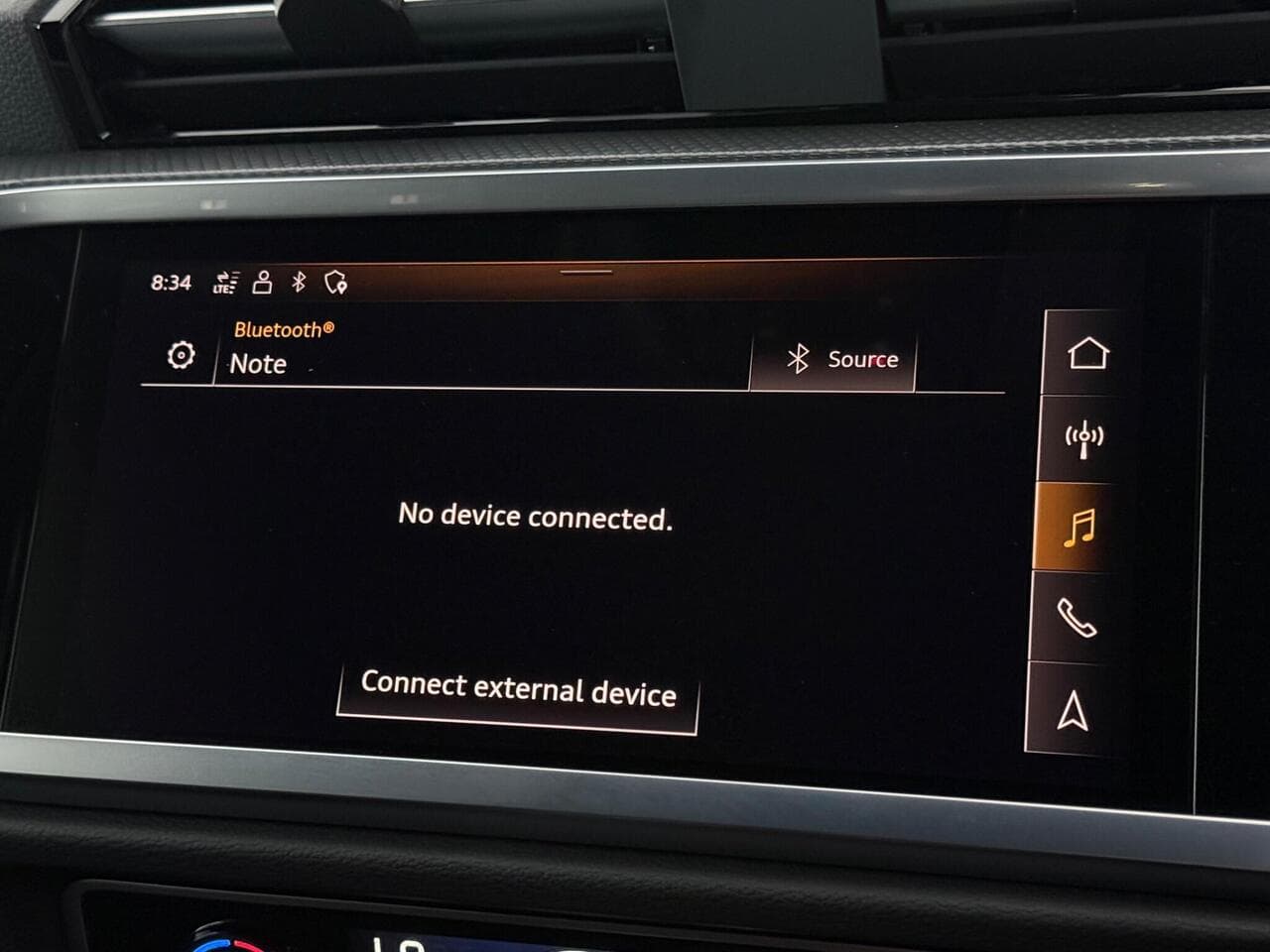 Audi Q3 thumbnail Infotainment System