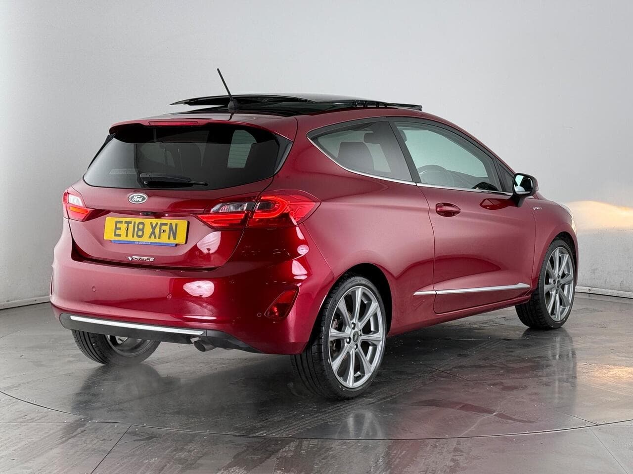 Ford Fiesta thumbnail Rear Right
