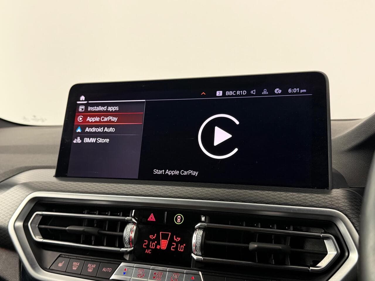 BMW X3 thumbnail Infotainment System