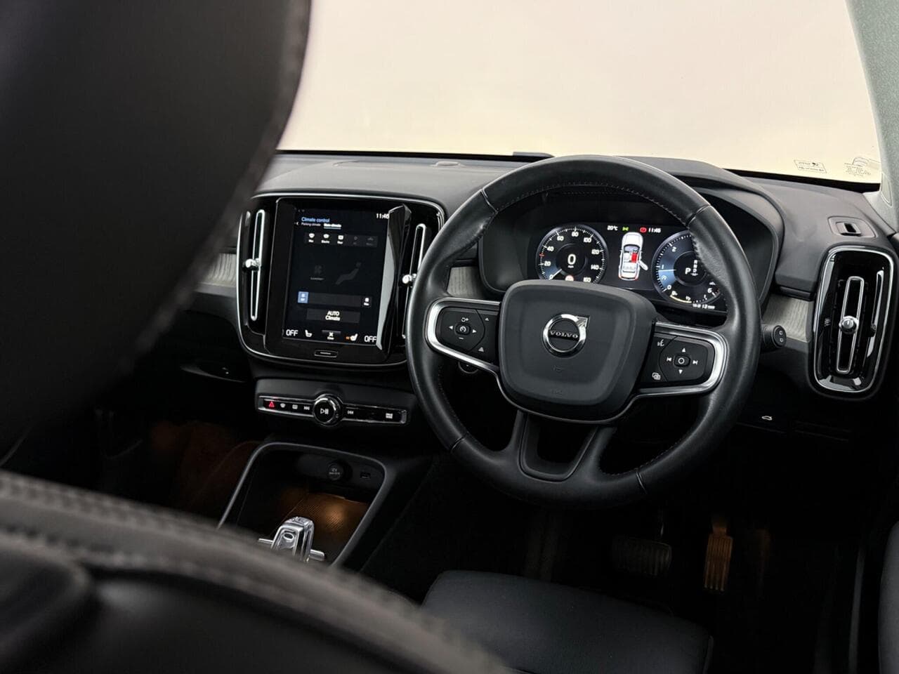 Volvo XC40 thumbnail Interior Front