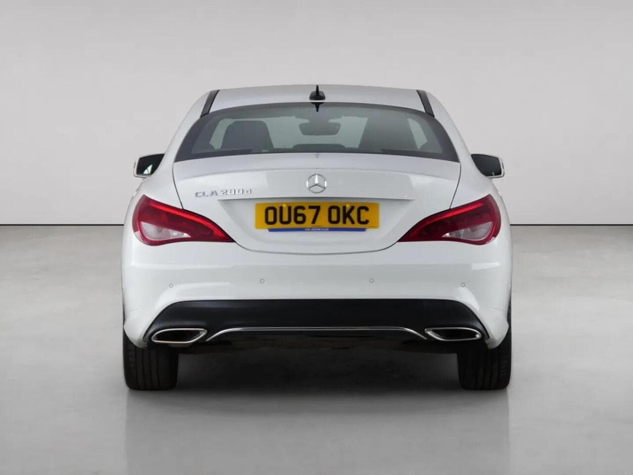 Mercedes-Benz CLA thumbnail Rear