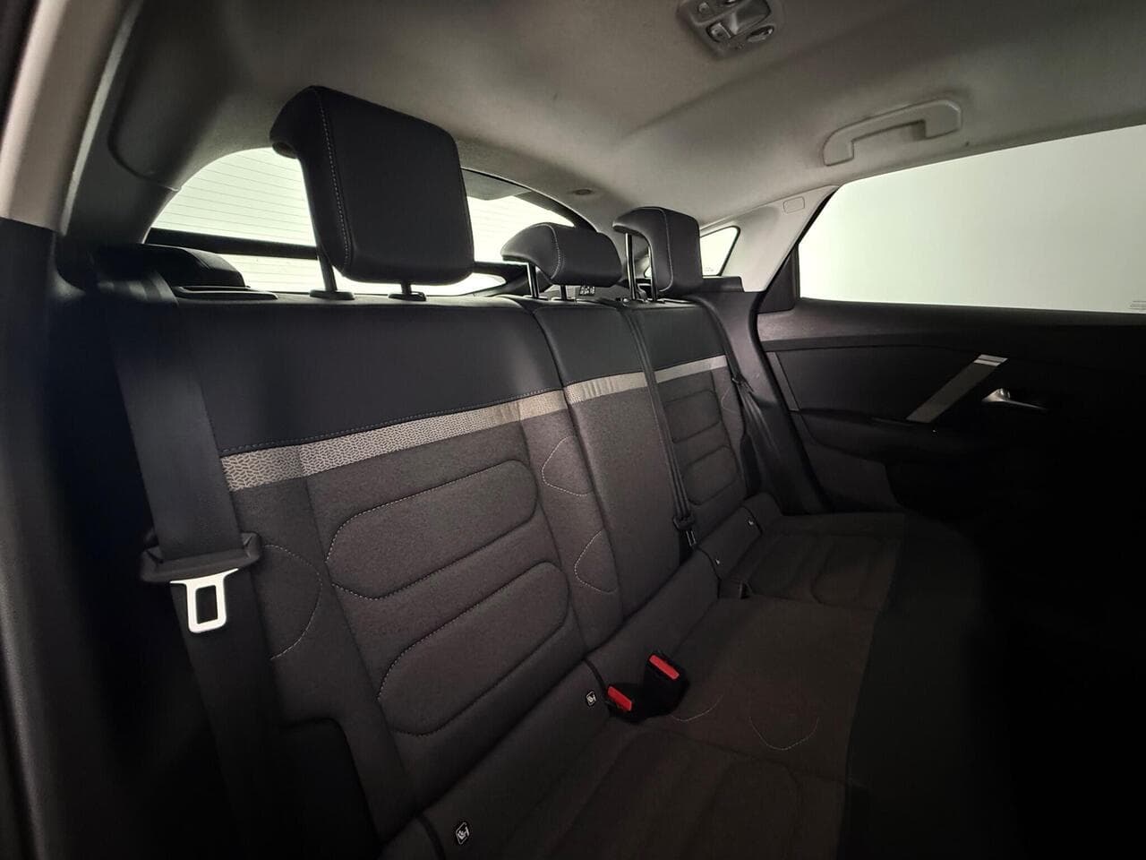 Citroen C4 thumbnail Seats Rear