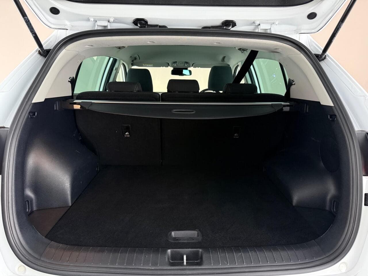 Kia Sportage thumbnail Boot