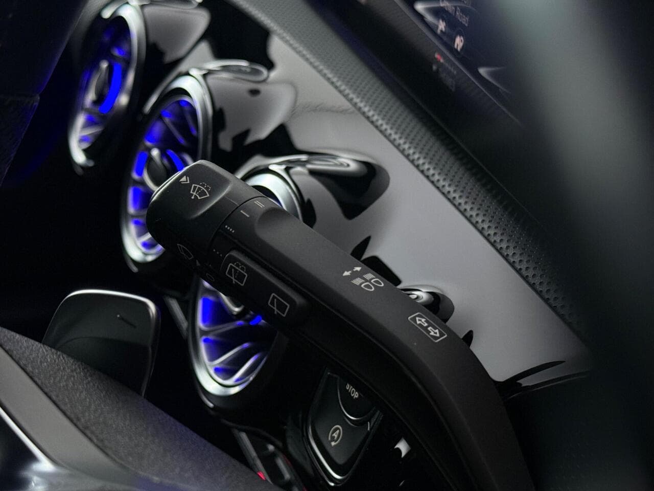 Mercedes-Benz A Class thumbnail Misc Controls