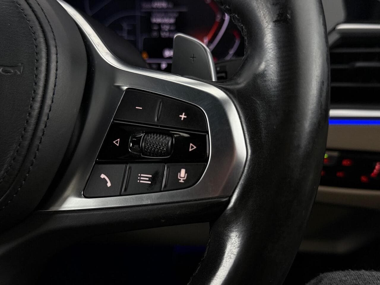 BMW 3 Series thumbnail Misc Controls