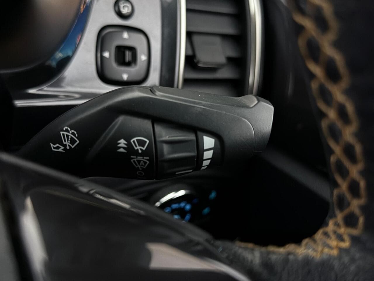 Ford Ranger thumbnail Misc Controls