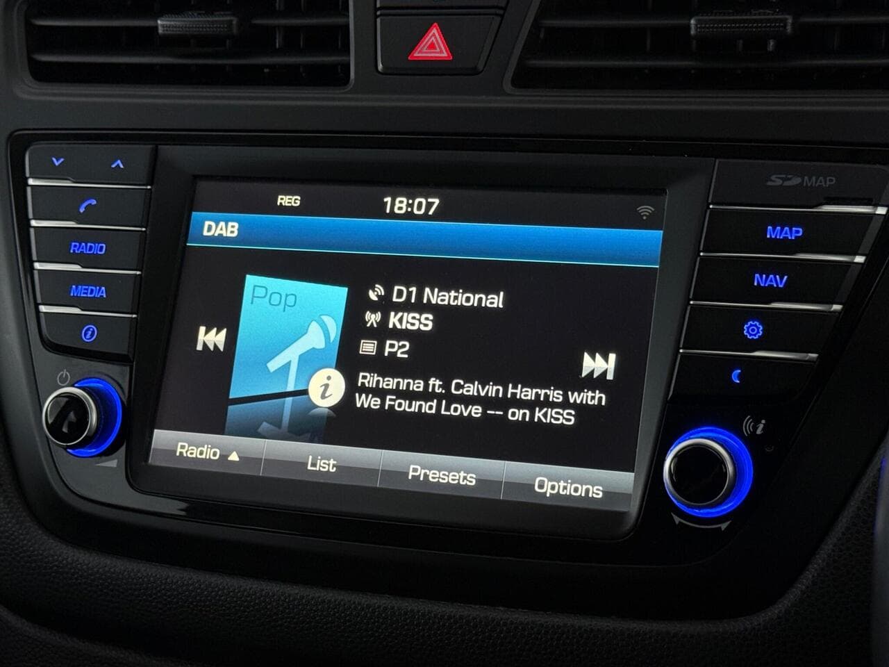 Hyundai i20 thumbnail Infotainment System