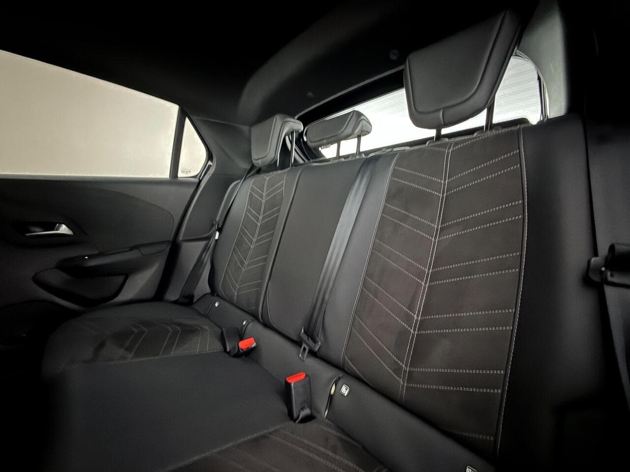 Vauxhall Corsa thumbnail Seats Rear